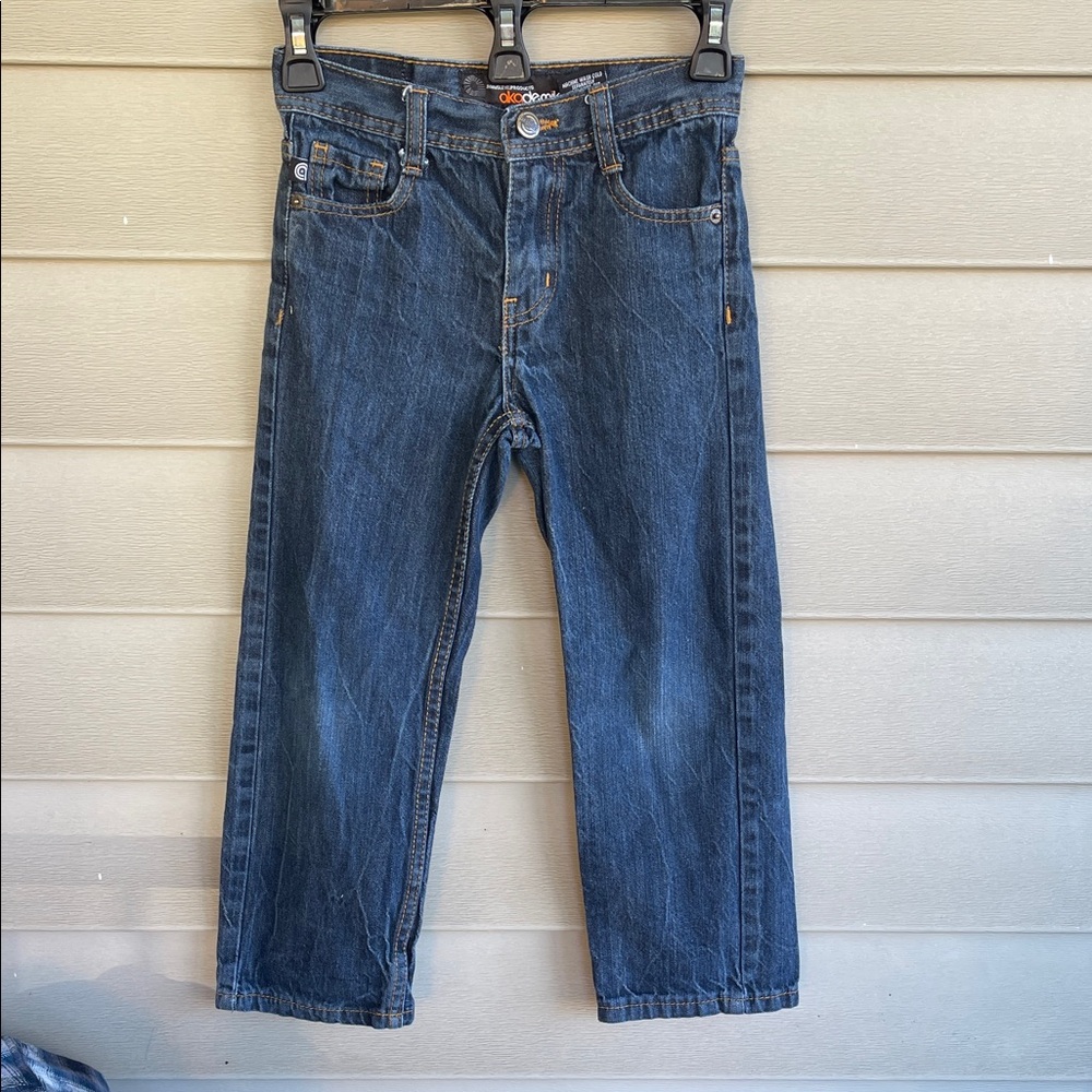AKDMKS size 7 kids  B'gosh Classic Blue Straight Jeans